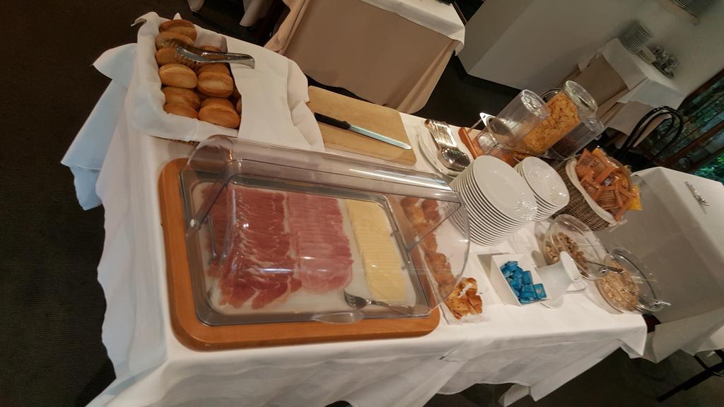奥古斯都酒店 法诺 外观 照片